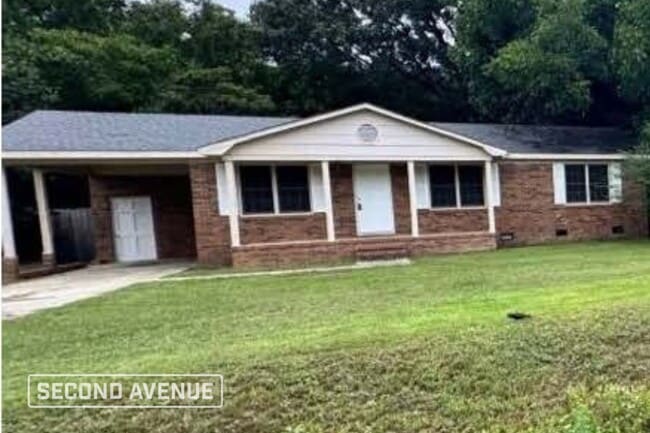Building Photo - 1308 Bostian Dr
