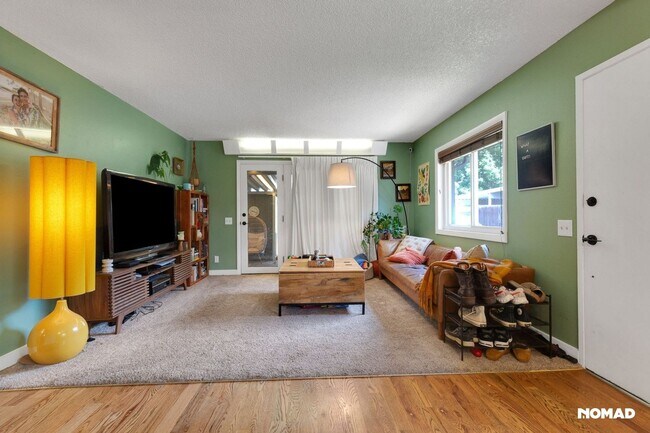 Building Photo - Charming 2BR House in Denver