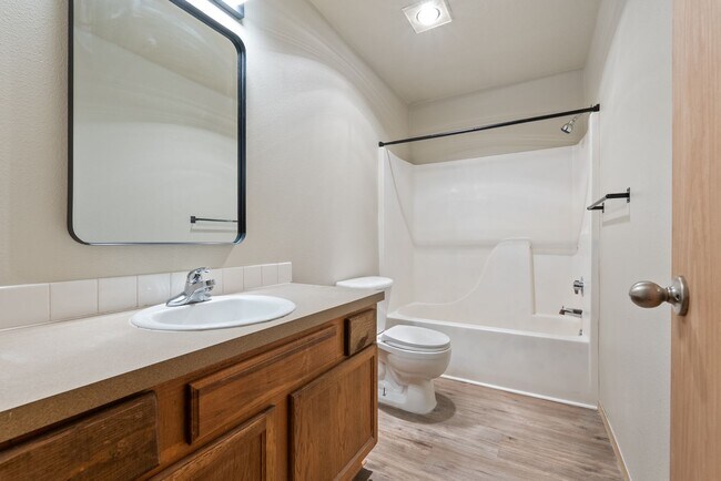 Foto del edificio - Beautiful 4bed/2.5bath home