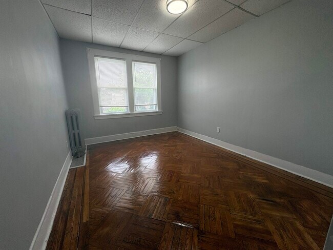 Foto del edificio - 760 Forest St