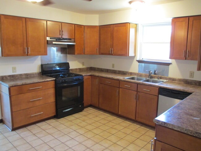 Foto del edificio - 3 Bedroom, 1 bath home in Metairie