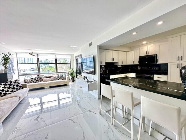 Foto del edificio - 800 Parkview Dr