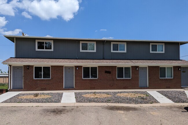 Building Photo - 3526 Butternut Dr