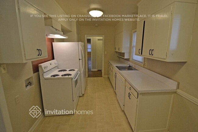 Building Photo - 3826 Conway Ave