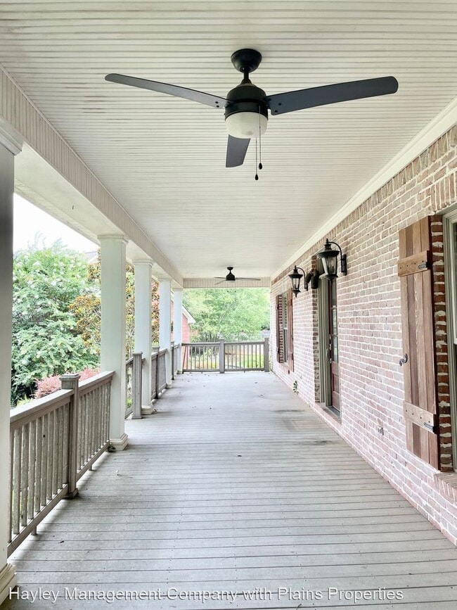 Building Photo - 5 br, 4.5 bath House - 1350 Teaberry Court