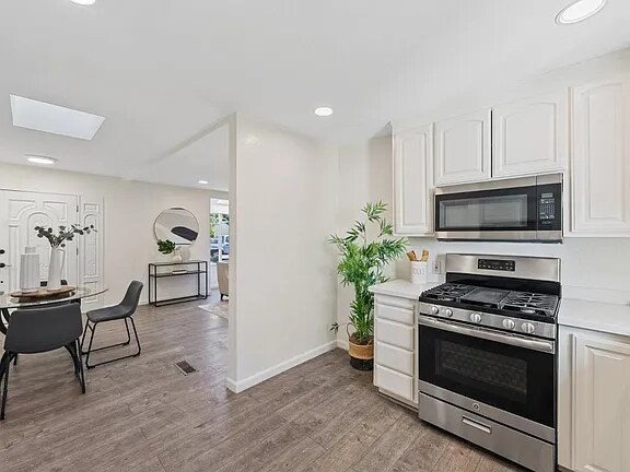 Foto principal - 197 W Rosemary Ln