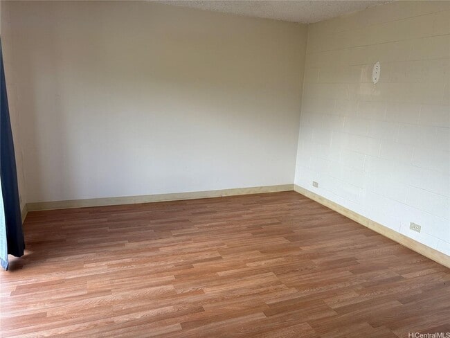 Photo - Studio. Parking. AC House