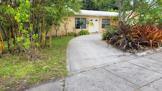 Foto del edificio - 2008 NW 3rd Ct