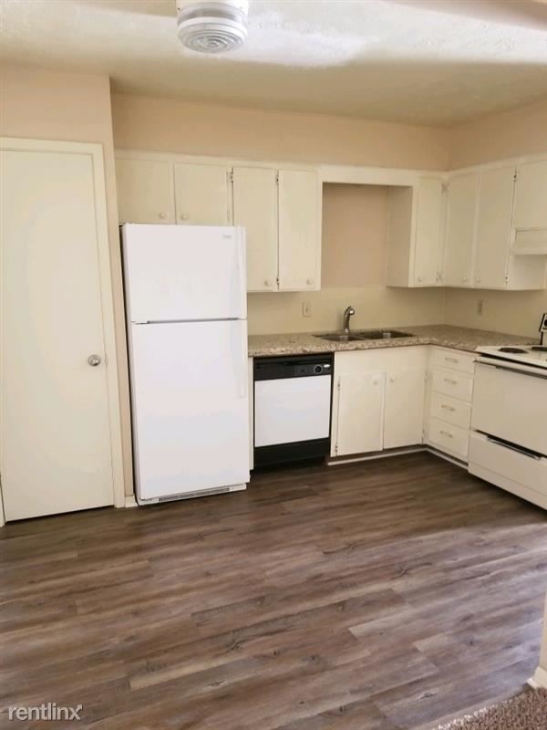 Building Photo - 1 br, 1 bath 4plex - Holik Square - Less t...