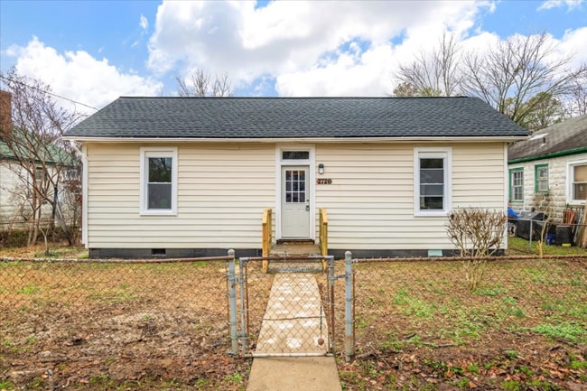 Building Photo - 2726 Alexander Ave