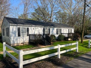 Building Photo - 1693 Milledge Ave Ext