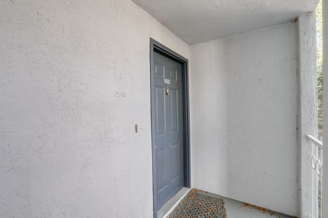 Foto del edificio - 7206 Olympia Ct