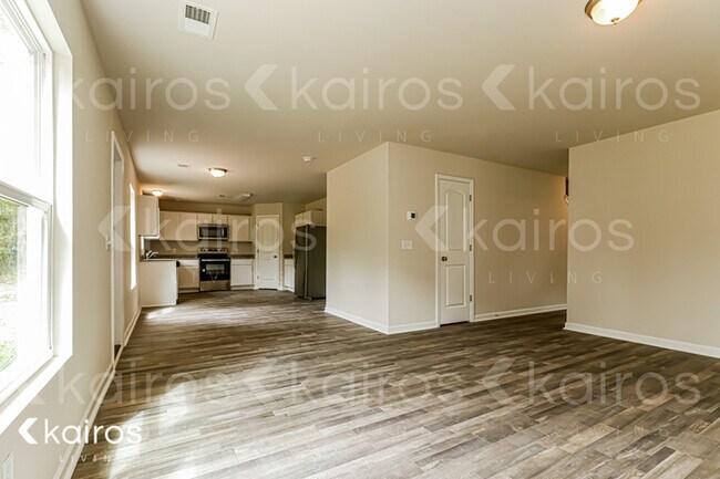 Foto del edificio - 94 Fishtales Dr