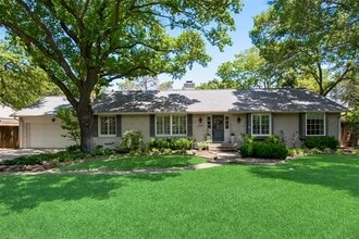 Building Photo - 4167 Lomita Ln