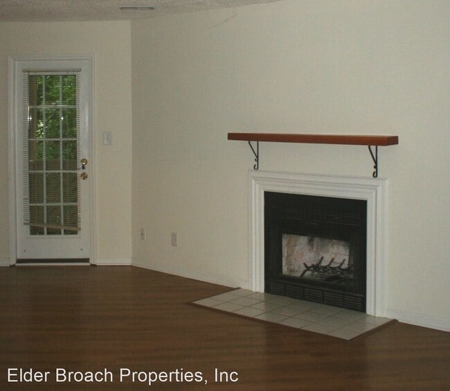 Building Photo - 2 br, 1 bath House - 6016-C Gray Gate Ln