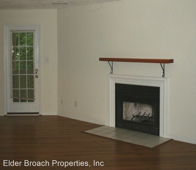 Foto del edificio - 2 br, 1 bath House - 6016-C Gray Gate Ln