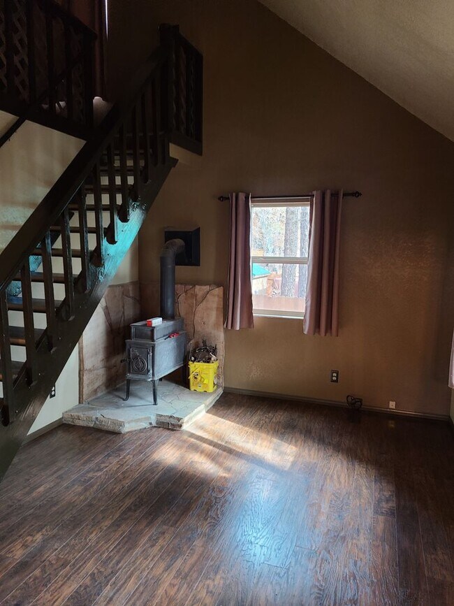 Foto del edificio - Updated Turn key Cabin In Mountainaire- CO...