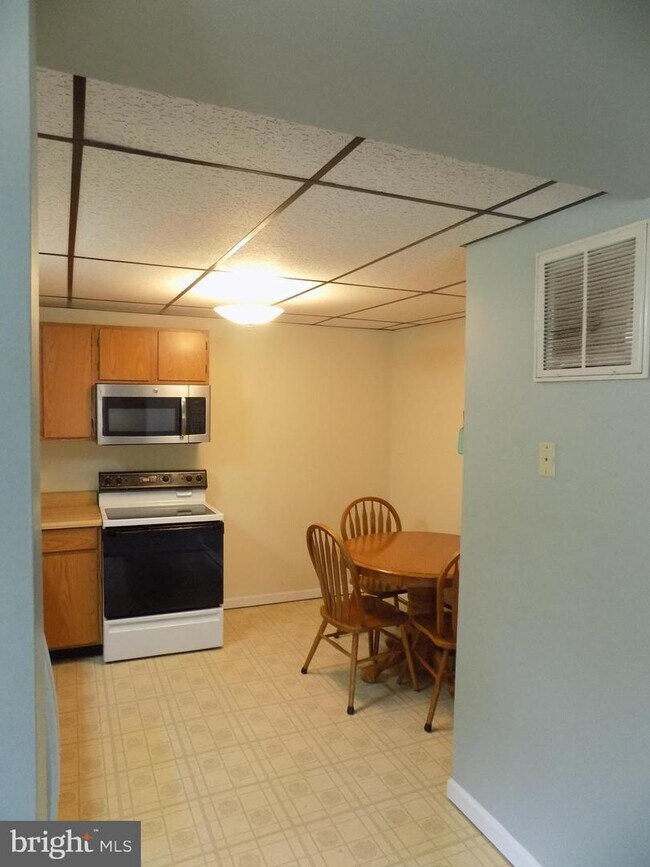 910 Adelina Rd, Prince Frederick, MD 20678 House Rental in Prince