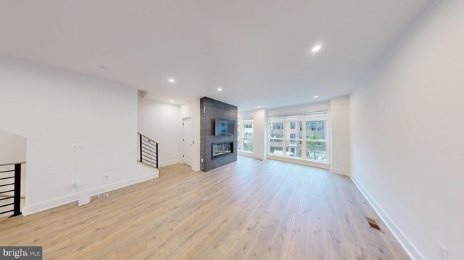 Photo - 5617 Vermillion Circle Townhome