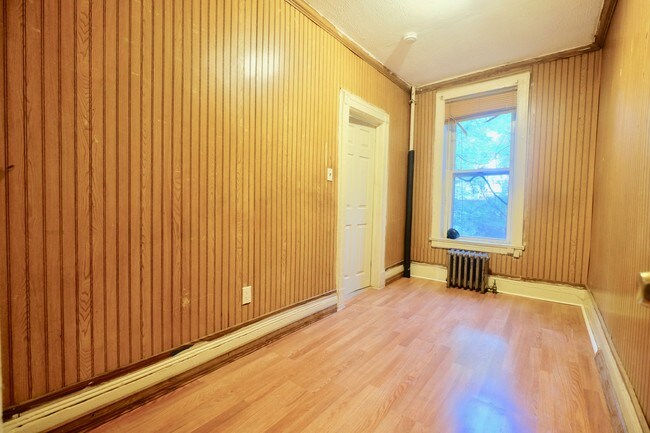 Building Photo - 1273 Herkimer St