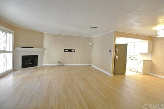 Building Photo - 108 N Chapel Ave