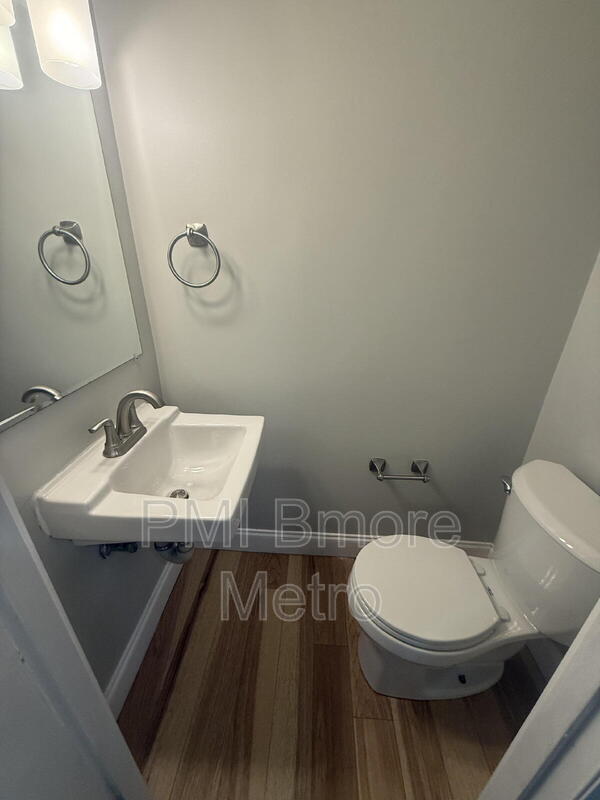 Foto del edificio - 5 Bohn Ct