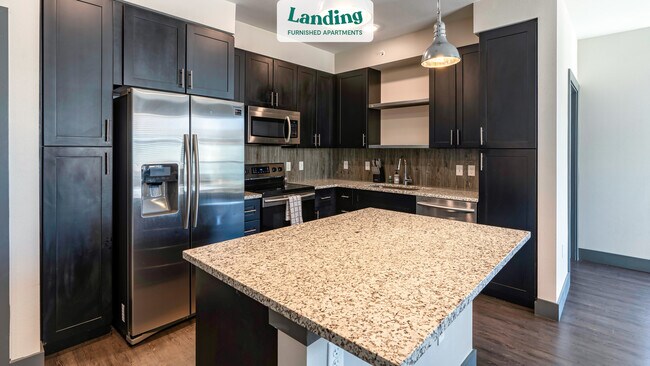 Foto del edificio - 18301 Cottonwood Dr