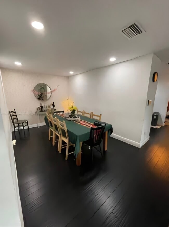 Foto del edificio - 21455 NW 39th Ave