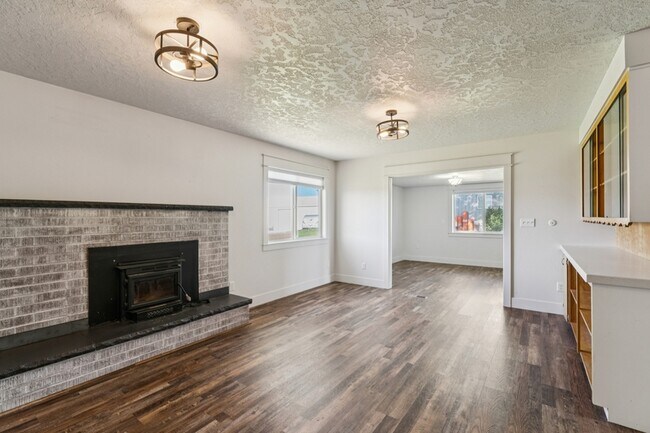 Foto del edificio - 10996 Willis Rd