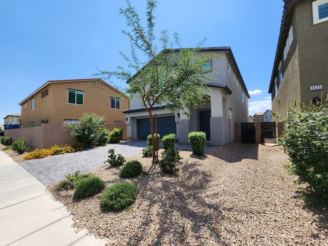 Building Photo - 4521 Pointleaf St