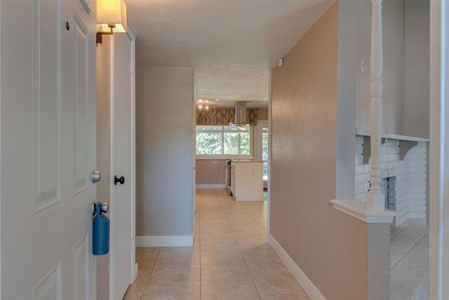 Foto del edificio - 6603 Blackberry Dr