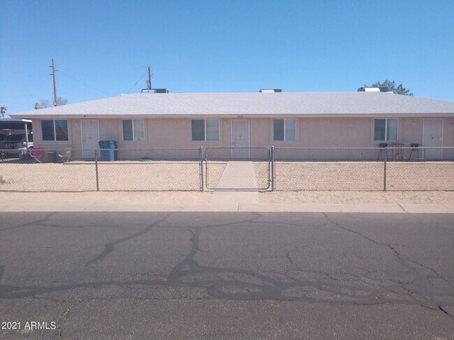 Foto del edificio - ADORABLE APACHE JUNCTION TWO-BEDROOM!