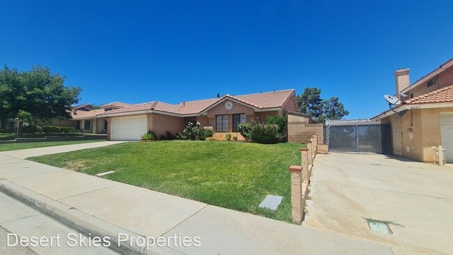 Building Photo - 3 br, 2 bath House - 4701 Grandview Dr