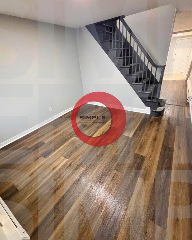 Building Photo - 753 Bingaman St