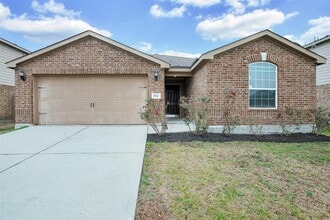 Building Photo - 104 Indigo Brush Dr