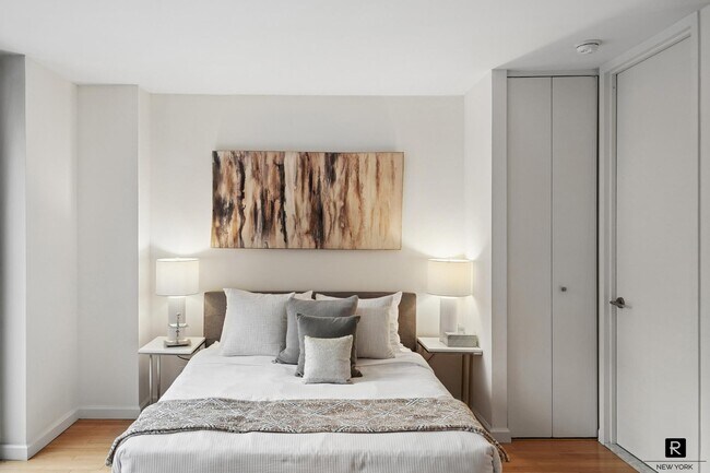 Foto del edificio - 215 W 95th St