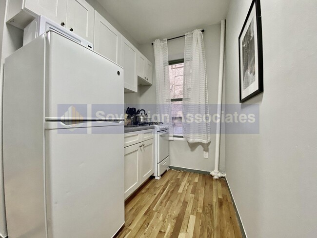 Building Photo - 240 West 64th Street