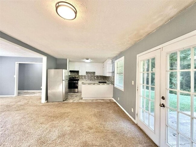 Building Photo - 4363 Stonewall Tell Rd