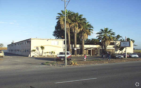Building Photo - El Dorado Palms Apartments