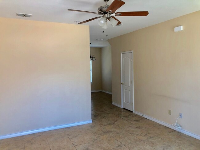 Building Photo - 4246 Dorel Dr