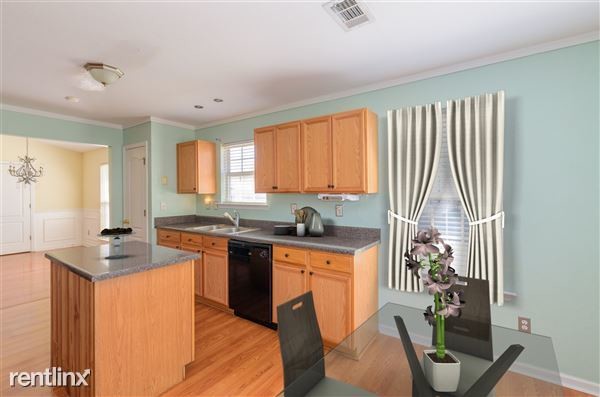 Building Photo - 4 br, 2 bath House - 399 Apple Blossom Way