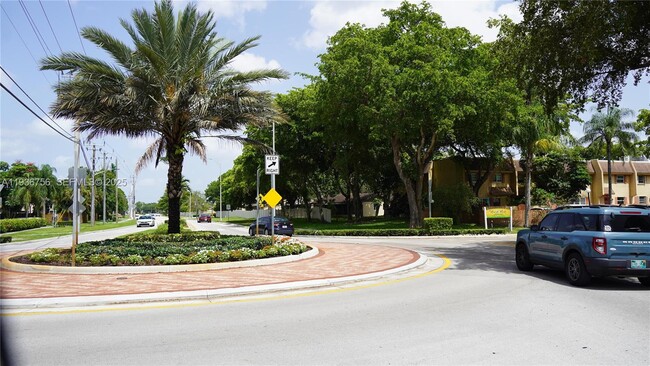 Building Photo - 7175 Nova Dr