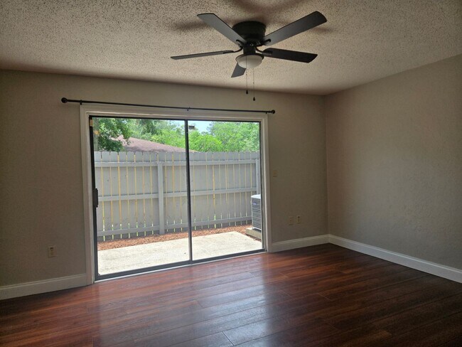 Building Photo - Charming 2-bedroom, 1.5-bath in the desirable Bellamy Forge