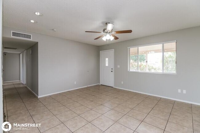 Foto del edificio - 628 E Flower Avenue, Mesa, AZ 85204