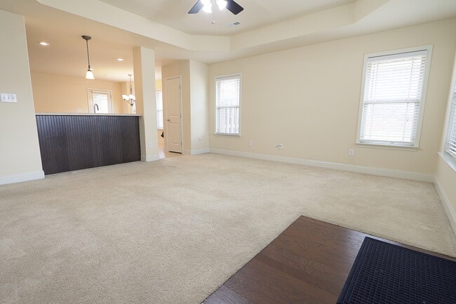 Building Photo - 349 Dovington Dr