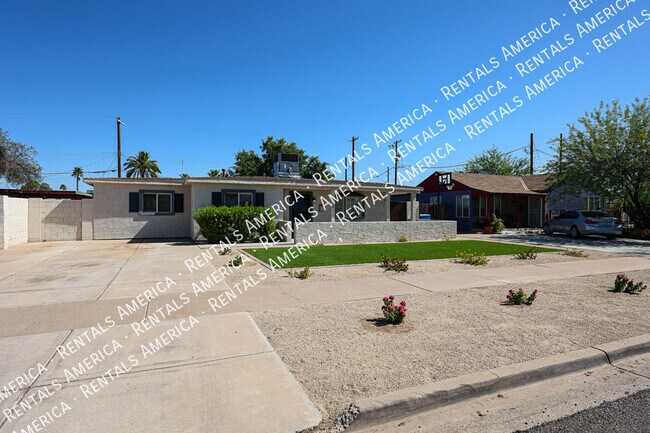 Foto del edificio - 1530 E Windsor Ave