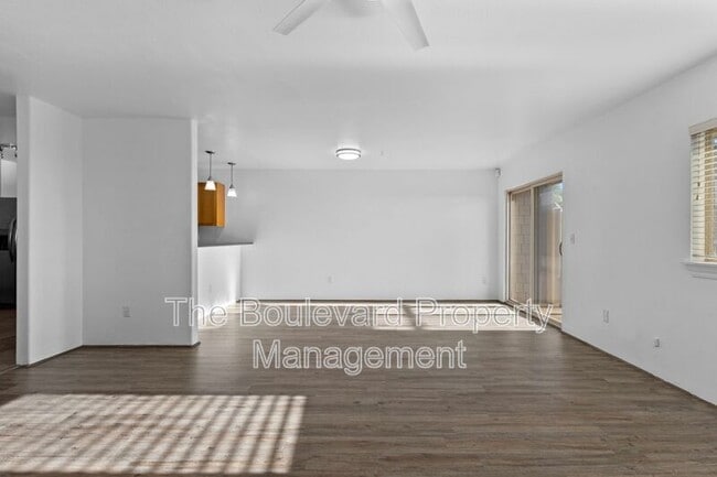 Building Photo - 92-7139-7139 Elele St