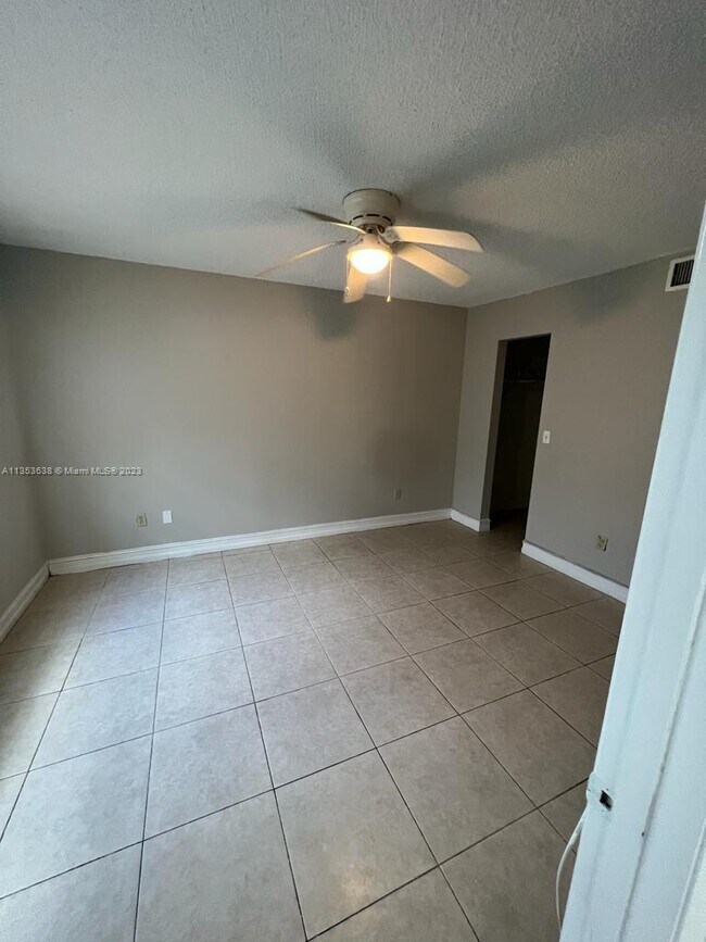 Foto del edificio - 20725 NE 8th Ct