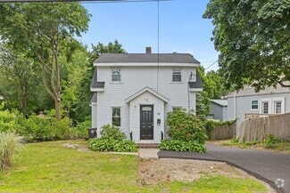 Building Photo - 28 Greenwood Ave