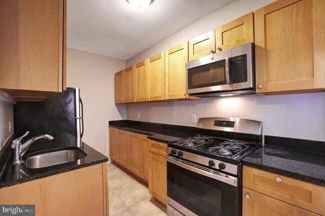 Foto del edificio - 1426 12th St NW
